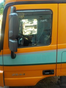 9437201405 MERCEDES Дверь левая, № XF248490