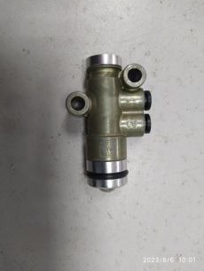 341220 DIESEL TECHNIC Клапан делитель КПП