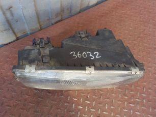 9418205461 MERCEDES Фара правая, № XF36032