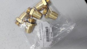 B32210M1615 CR