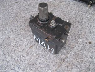 85417236022 MAN Насос подъема кабины, № XF4068