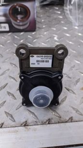 K013741 KNORR Датчик уровня пола