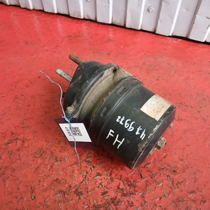 21596226 VOLVO Энергоаккумулятор, № XF479972