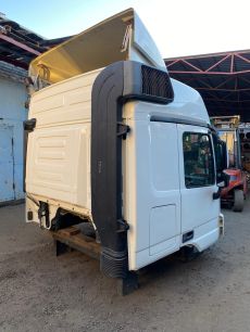 9418301944 MERCEDES Воздухозаборник, № XF225957