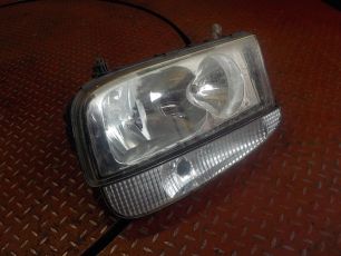 9418205361 MERCEDES Фара левая, № XF173253