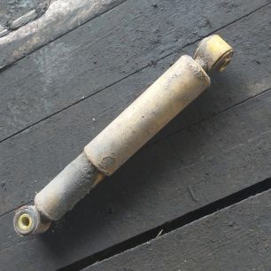 1443695 DAF Амортизатор задний, № XF451094