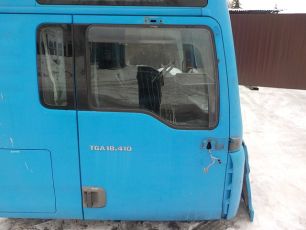 81626004118 MAN Дверь правая, № XF101548