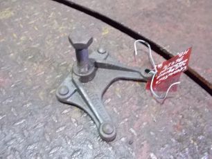 9723230224 MERCEDES Кронштейн стабилизатора, № XF96454