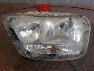 9438201561 MERCEDES Фара правая, № XF158525