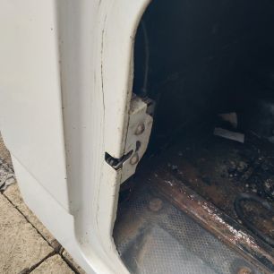 9418900389 MERCEDES Замок бардачка, № XF447059
