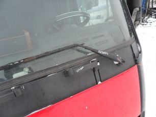 8191297 VOLVO Поводок стеклоочистителя, № XF223804