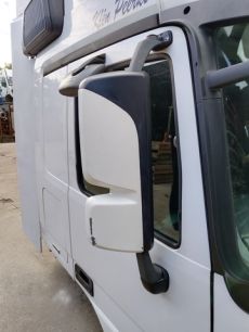 9438106016 MERCEDES Зеркало правое, № XF386968