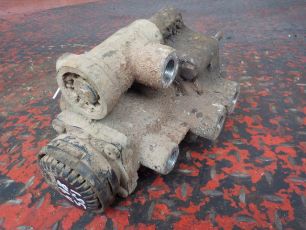20424431 VOLVO Кран управления тормозами прицепа, № XF195814