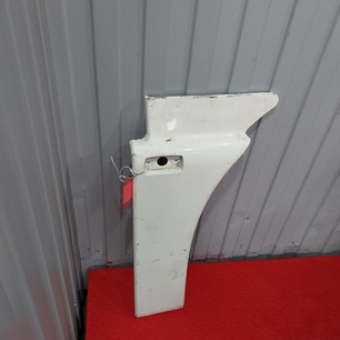 AZ16D423000032 SITRAK\HOWO Накладка крыла правая