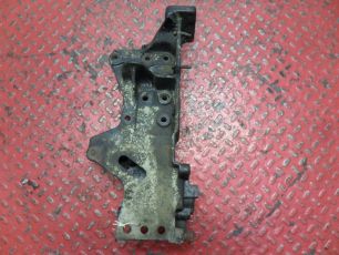 1078754 VOLVO Кронштейн буксировочный правый, № XF225209