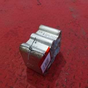 20374428 VOLVO Проставка траверсы, № XF413060
