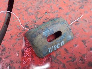 4825273 IVECO Опора переднего амортизатора