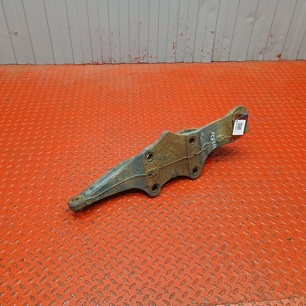 9423280541 MERCEDES Кронштейн пневмоподушки правый, № XF477527