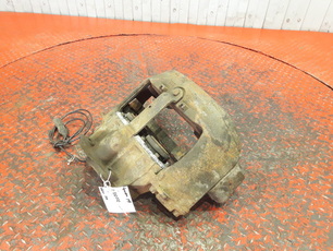 21487594 VOLVO Суппорт задний правый, № XF330772