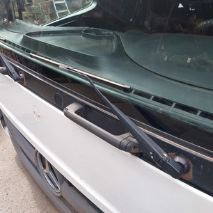 0018203744 MERCEDES Поводок стеклоочистителя, № XF454720