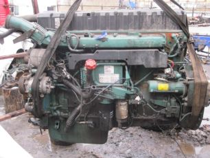 1639652 VOLVO Двигатель, D12D