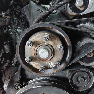 5010477737 RENAULT Кронштейн термомуфты, № XF431184