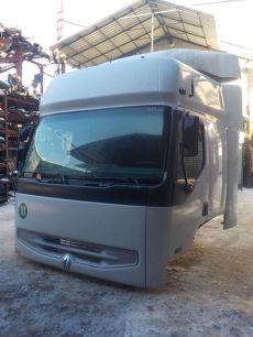 RENAULT Кабина, № XF132557