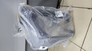SK459005501 S&K Корпус подножки нижний правый