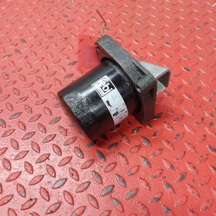 1878844 SCANIA Кронштейн масляного фильтра, № XF479746