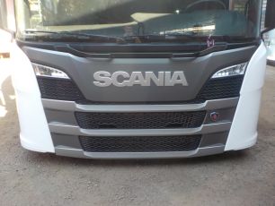 2307668 SCANIA Решетка капота, № XF296786
