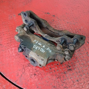 5001866509 RENAULT Суппорт правый, № XF482689
