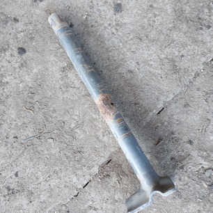 9305220041 MERCEDES Кронштейн крыла заднего