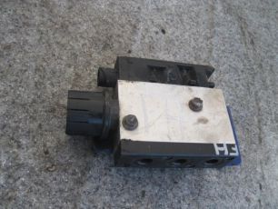 3944717 VOLVO Кран ECAS, № XF6129