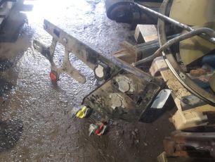 81429405258 MAN Кронштейн заднего фонаря