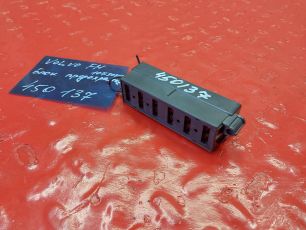 1079095 VOLVO Блок предохранителей