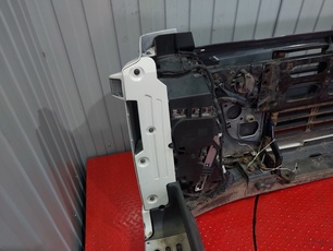 82209788 VOLVO Корпус фары левый, № XF426323