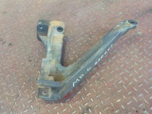 9303171201 MERCEDES Кронштейн кабины передний