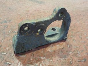 5010260006 RENAULT Кронштейн энергоаккумулятора