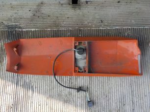 3954305 VOLVO Дефлектор кабины правый