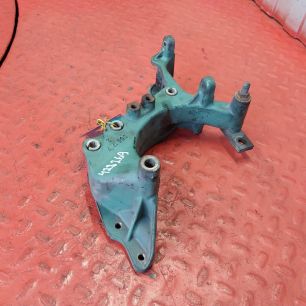 20713793 VOLVO Кронштейн генератора