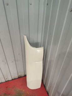 AC5010445664 Угол кабины правый