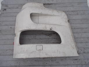 1738627 DAF Рамка фары правая, № XF71037
