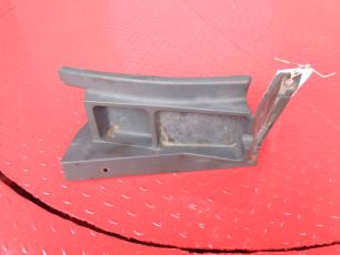 504057460 IVECO Накладка бардачка