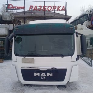 81637010060 MAN Козырек солнцезащитный, № XF400670