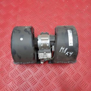 81619306098 MAN Моторчик печки, № XF453804