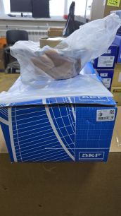 VKPC7033 SKF Насос водяной