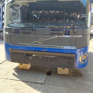 82154773 VOLVO Капот, № XF471384