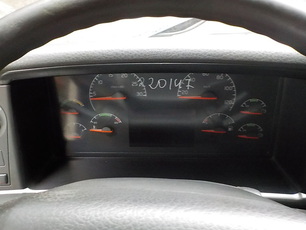 20577363 VOLVO Панель приборов, № XF220147