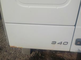1096730 VOLVO Крышка бардачка, № XF253864