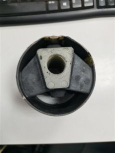 030607020575 MAGNETI MARELLI Сайлентблок